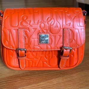 Crossbody Dooney and Bourke